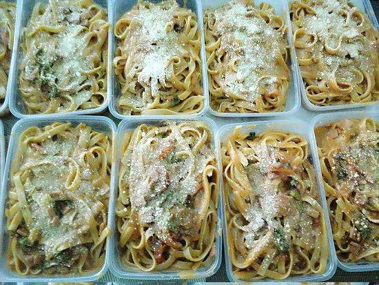 Genna's Curry House and Pantry